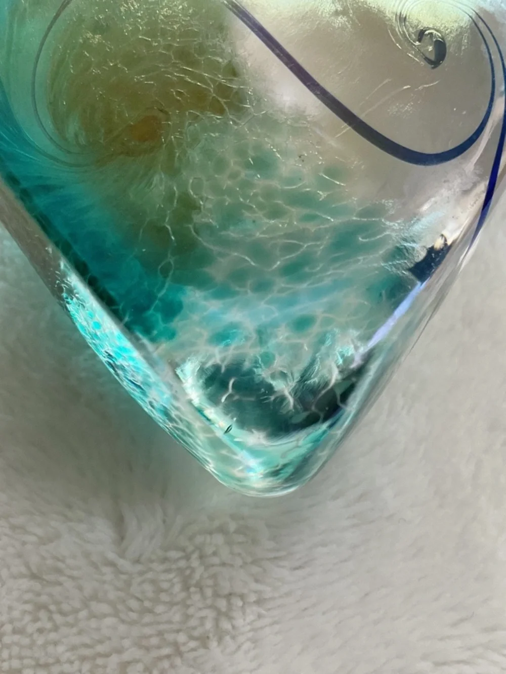 Robert Held Art Glass Heart Paperweight Iridescent Signed Canada 2”